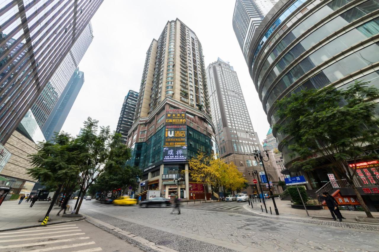 Iu Hotel Chongqing Jiefangbei Exterior foto